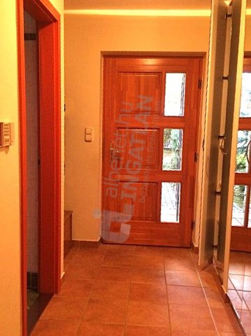Kiadó sorház, albérlet, Budapesten, III. kerületben, 4 szobás
