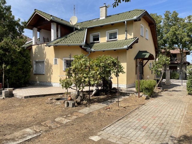 Eladó családi ház, Budapesten, XXI. kerületben 98.8 M Ft