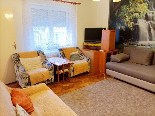 Eladó ikerház, Debrecenben 42.9 M Ft, 2 szobás