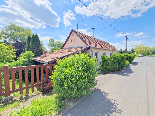 Eladó családi ház, Zalaegerszegen 42.5 M Ft, 3+1 szobás
