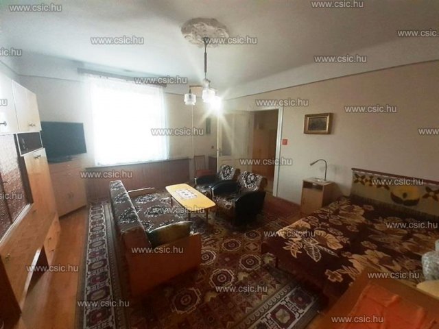 Eladó családi ház, Kistarcsán 92.5 M Ft, 2+2 szobás