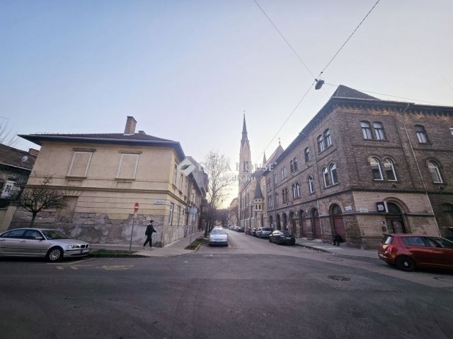 Eladó téglalakás, Budapesten, XIII. kerületben 35.5 M Ft