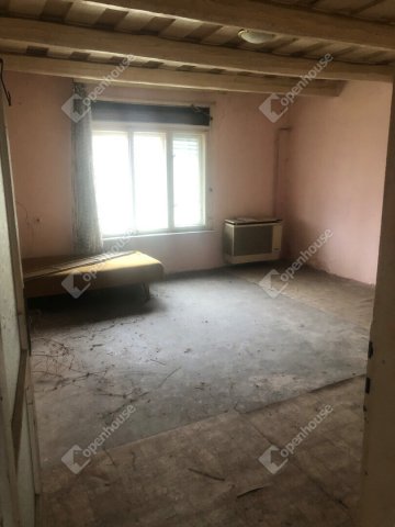 Eladó családi ház, Csurgón 5.5 M Ft, 1 szobás