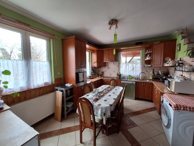 Eladó családi ház, Szigetszentmiklóson 79.9 M Ft, 5 szobás