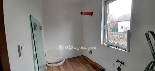 Eladó családi ház, Diósdon 94.9 M Ft, 4+1 szobás