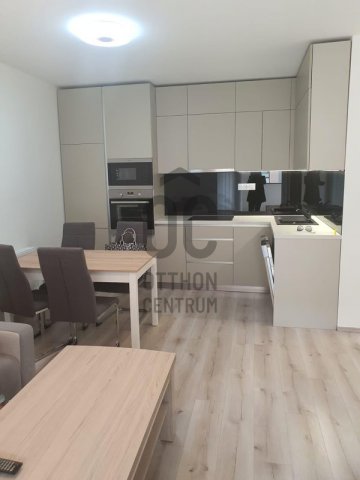 Kiadó téglalakás, albérlet, Debrecenben 220 E Ft / hó, 2 szobás