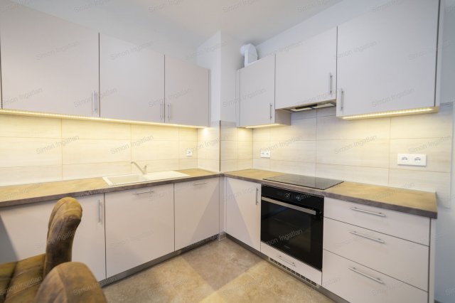 Kiadó téglalakás, albérlet, Kecskeméten 290 E Ft / hó