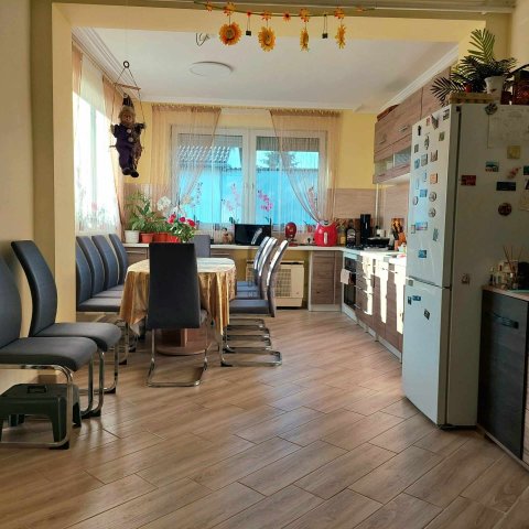 Eladó családi ház, Hajdúböszörményen 75 M Ft, 3 szobás