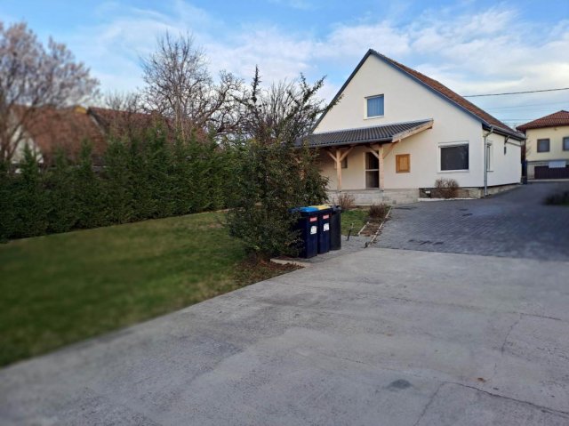 Eladó családi ház, Budapesten, XVII. kerületben 79.9 M Ft