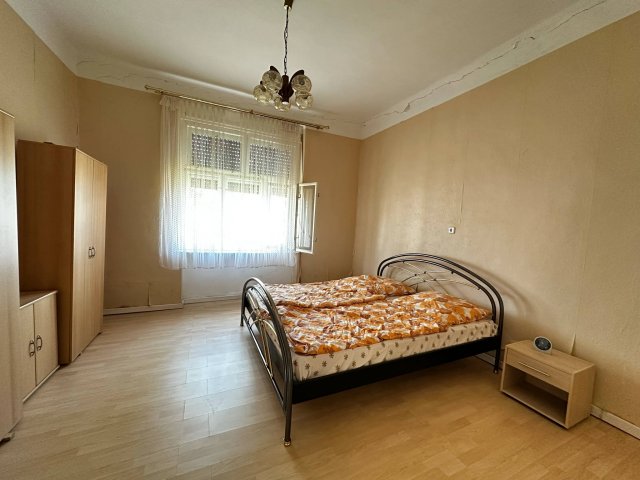 Eladó családi ház, Zicsen 23.5 M Ft, 4 szobás
