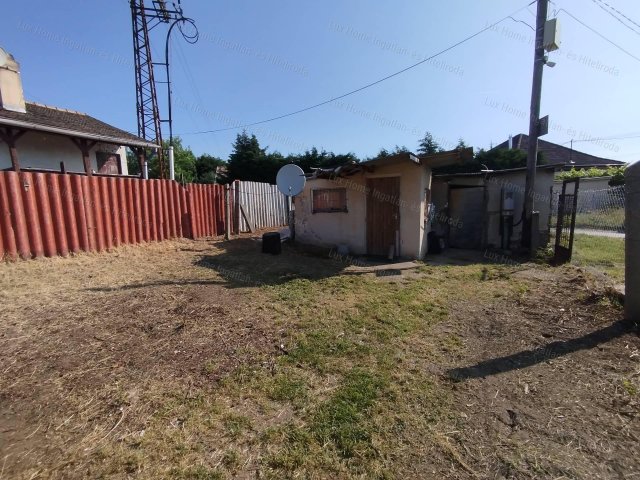 Eladó mezogazdasagi ingatlan, Tatabányán 7.5 M Ft