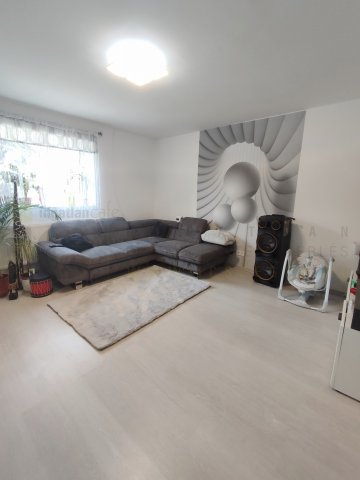 Eladó családi ház, Deszken 62.99 M Ft, 4 szobás