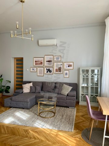 Kiadó téglalakás, albérlet, Budapesten, VI. kerületben