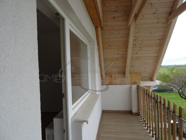 Eladó családi ház, Mosonszentmiklóson 63.8 M Ft, 3 szobás