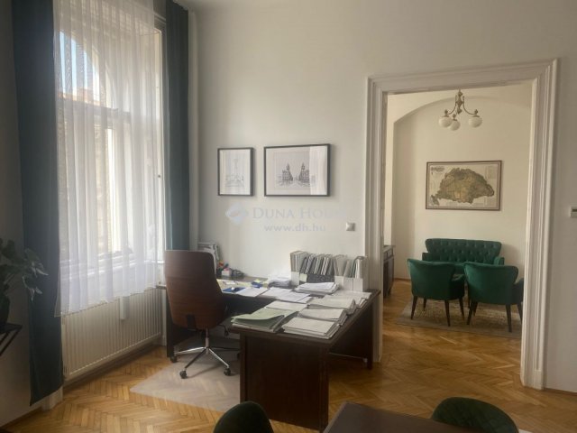 Eladó téglalakás, Budapesten, IX. kerületben 124 M Ft, 4 szobás