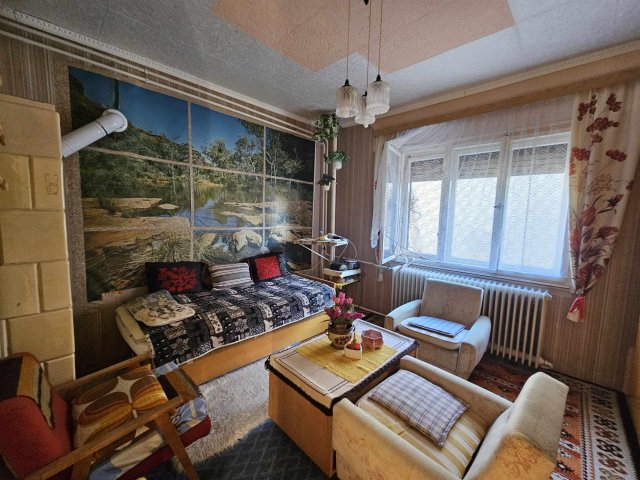 Eladó családi ház, Csornán 34.7 M Ft, 3 szobás