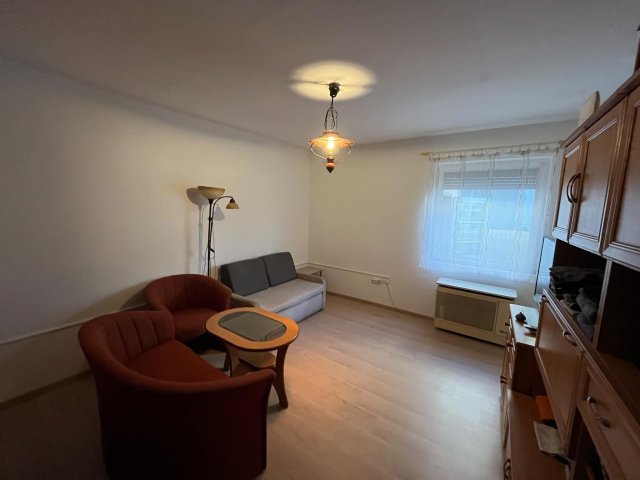 Eladó családi ház, Cegléden 29.6 M Ft, 2 szobás