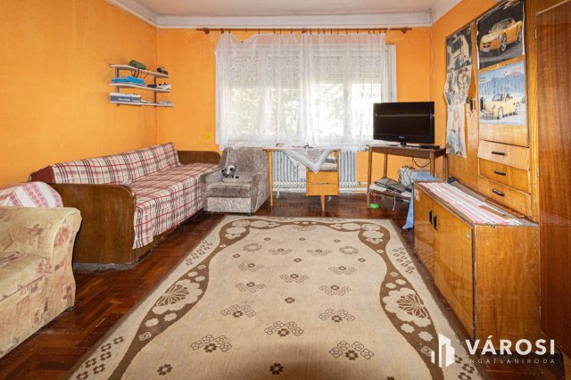 Eladó családi ház, Sarkadkeresztúron 10.5 M Ft, 2 szobás