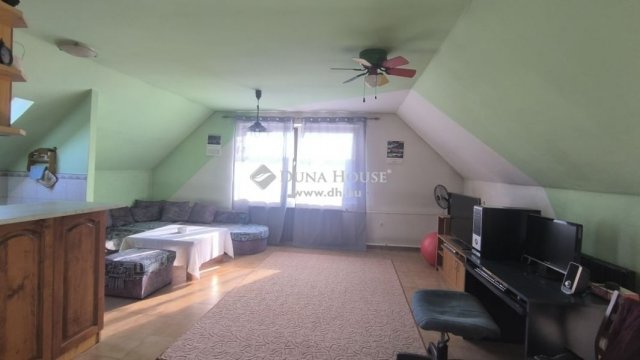 Eladó családi ház, Báron 33 M Ft, 6 szobás