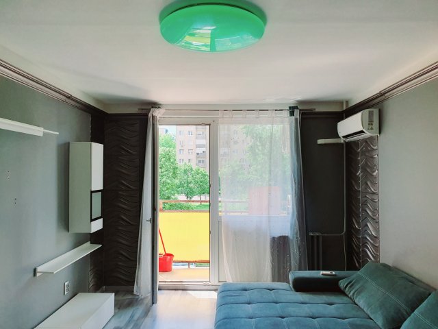 Eladó panellakás, Miskolcon 23.5 M Ft, 1+1 szobás