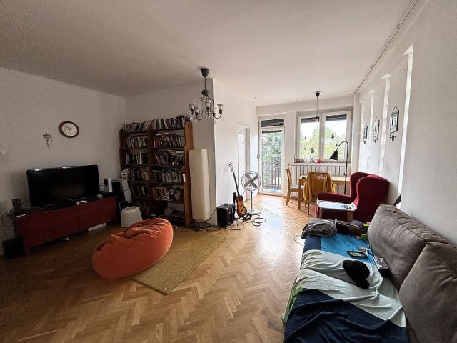 Eladó családi ház, Budapesten, IV. kerületben 100 M Ft