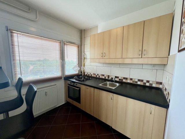 Eladó téglalakás, Zalaegerszegen 37 M Ft, 2 szobás