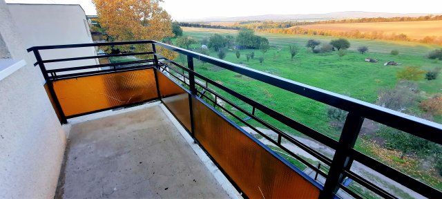 Eladó téglalakás, Herceghalomon 73 M Ft, 3+1 szobás
