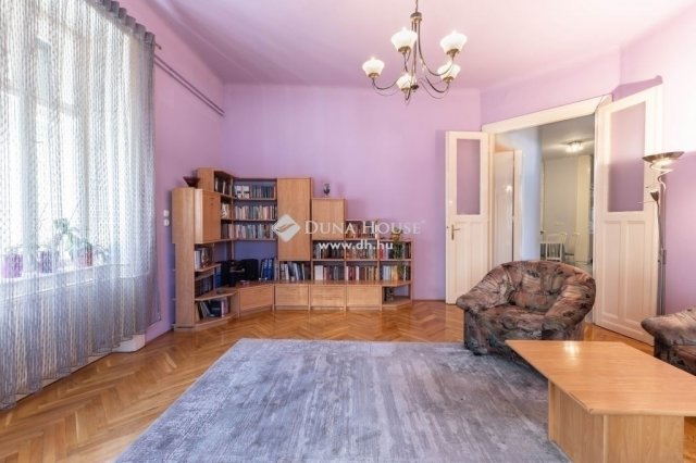 Eladó téglalakás, Budapesten, VIII. kerületben 95 M Ft, 3 szobás