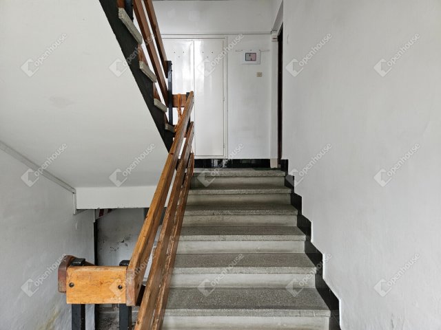 Eladó téglalakás, Győrött 53 M Ft, 3 szobás
