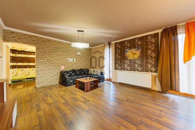 Eladó családi ház, Acsában 49.99 M Ft, 5 szobás
