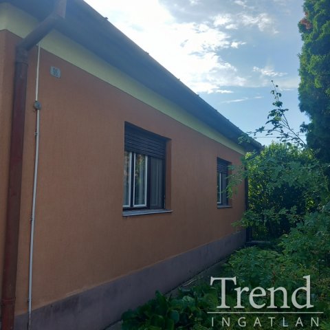 Eladó családi ház, Pusztaszabolcson 35 M Ft, 3 szobás