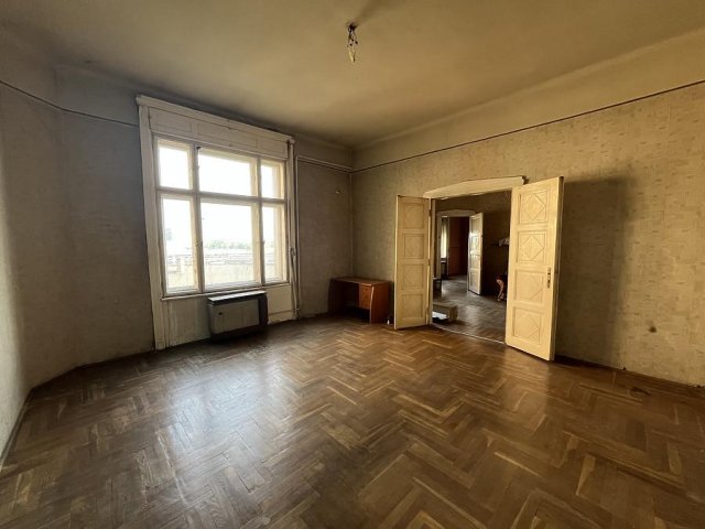 Eladó téglalakás, Budapesten, VII. kerületben 109 M Ft, 5 szobás