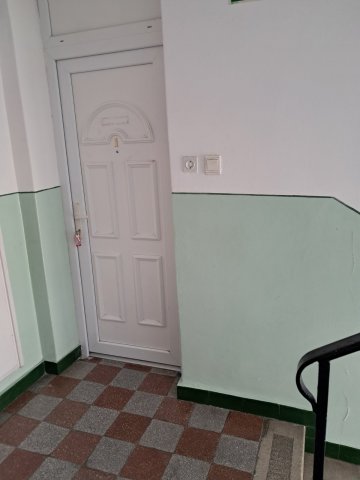 Eladó téglalakás, Nyergesújfaluban 31 M Ft, 2 szobás