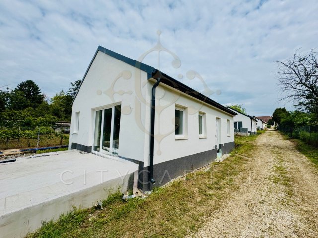 Eladó családi ház, Balatonszemesen 69 M Ft, 3 szobás