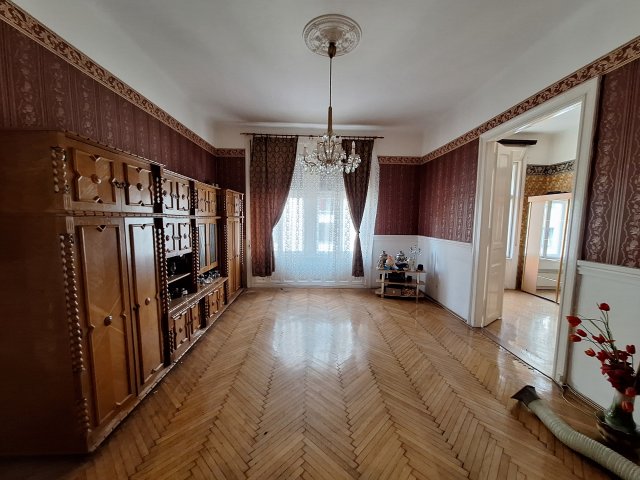 Eladó téglalakás, Budapesten, VIII. kerületben 69.99 M Ft