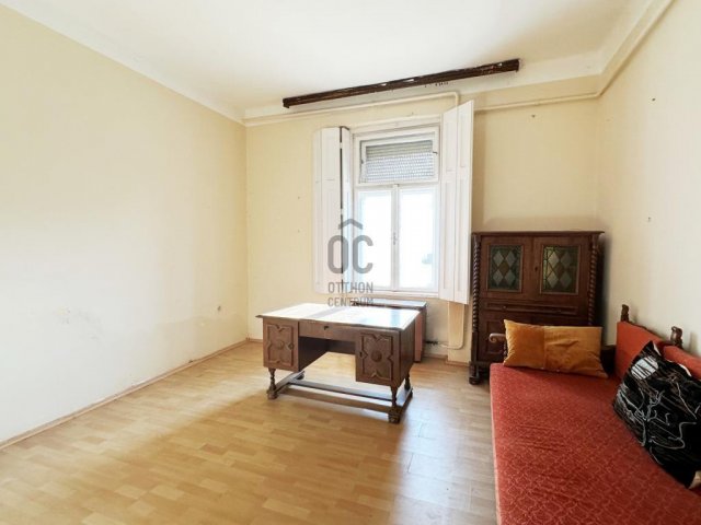 Eladó családi ház, Székesfehérvárott 69 M Ft, 4 szobás