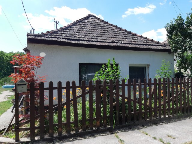 Eladó családi ház, Győrszemerén 25.9 M Ft, 3 szobás