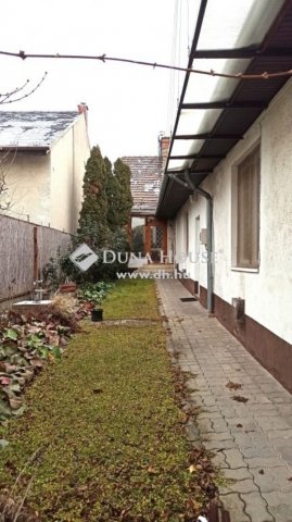 Eladó családi ház, Budapesten, XX. kerületben 75 M Ft, 5 szobás