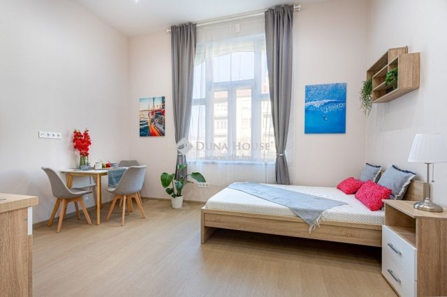 Eladó téglalakás, Budapesten, XI. kerületben 199.5 M Ft