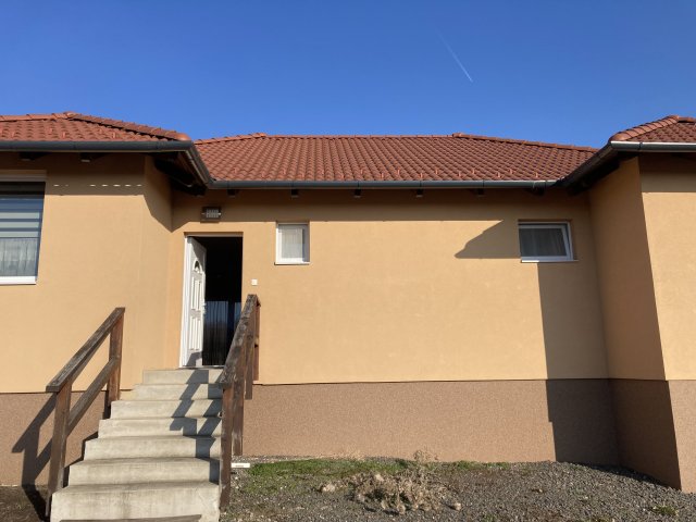 Eladó családi ház, Gyöngyösön 84.99 M Ft