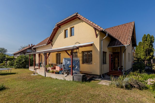 Eladó családi ház, Gödön 114.99 M Ft, 4 szobás