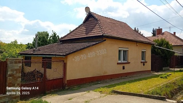 Eladó családi ház, Érden 31 M Ft, 1+1 szobás