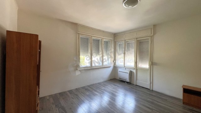 Kiadó családi ház, albérlet, Budapesten, XV. kerületben
