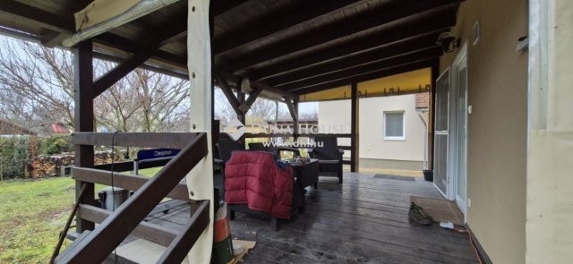 Eladó nyaraló, Mohácson 34.5 M Ft, 2 szobás