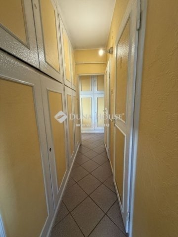 Eladó panellakás, Budapesten, XIV. kerületben 69.9 M Ft, 3 szobás