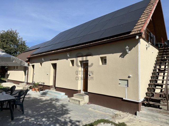 Eladó hotel, Komáromban 199 M Ft / költözzbe.hu