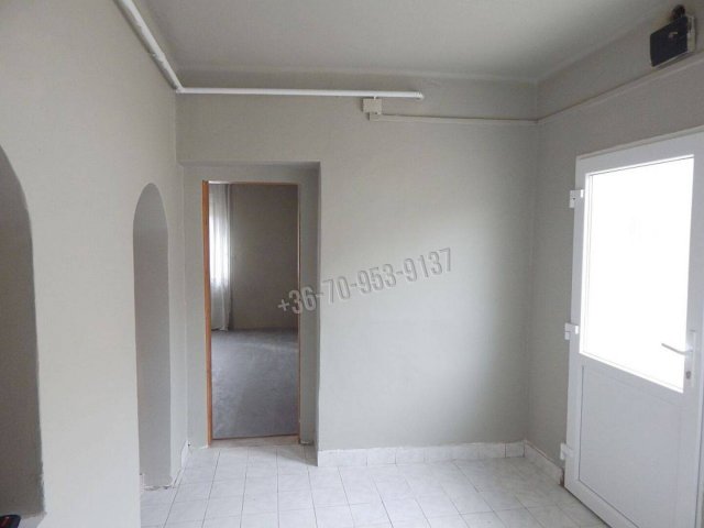 Eladó családi ház, Noszlopon 19.9 M Ft, 2 szobás
