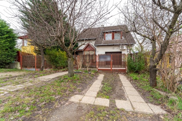 Eladó családi ház, Pilisborosjenőn 131.8 M Ft, 5 szobás