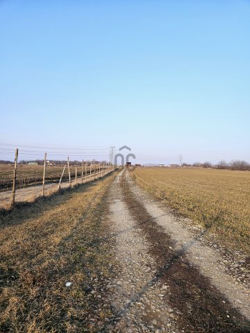 Eladó mezogazdasagi ingatlan, Dunakeszin 25 M Ft