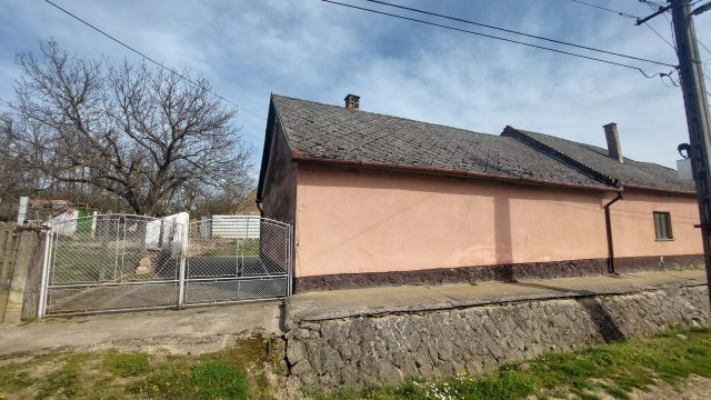 Eladó családi ház, Kocsolán 8.5 M Ft, 2 szobás